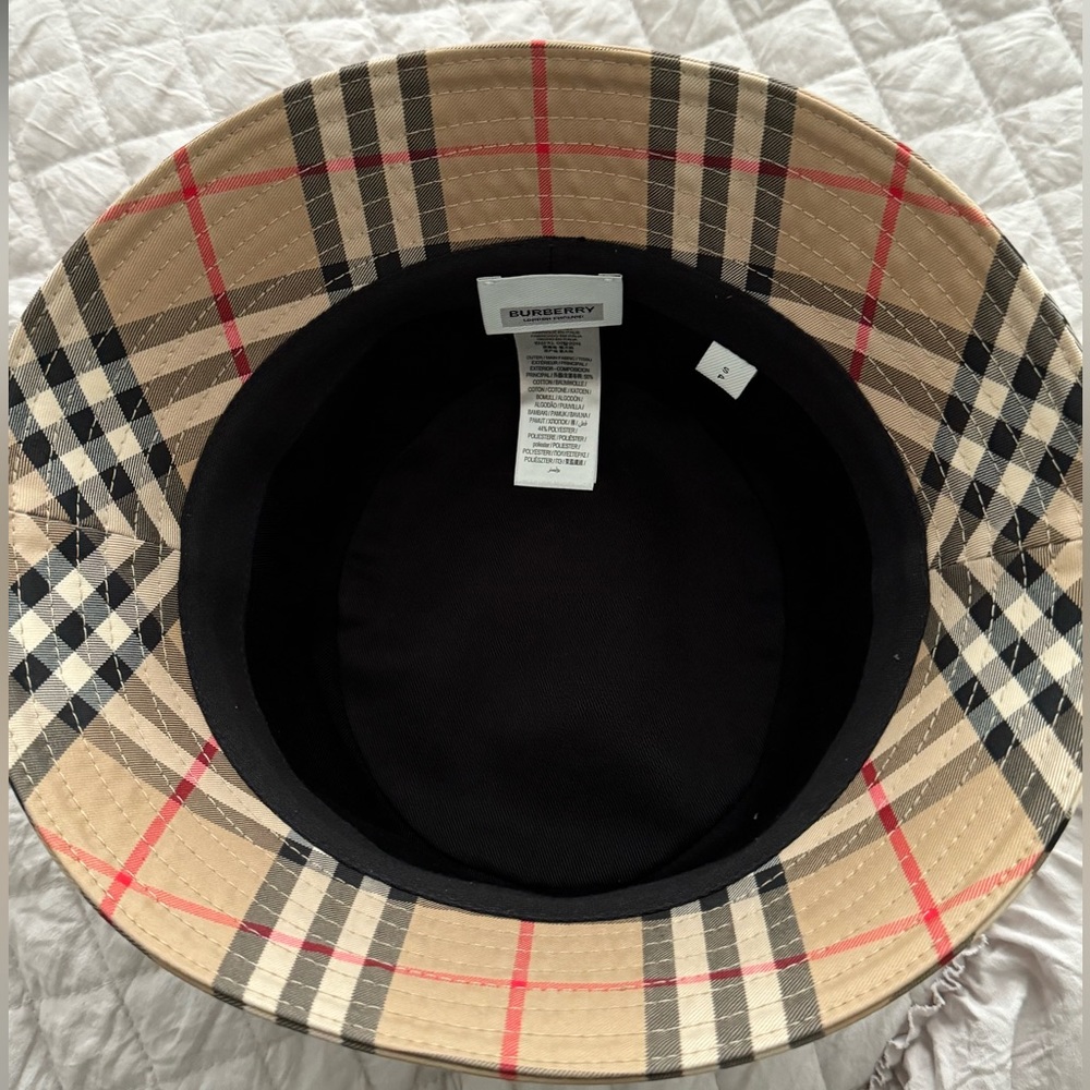 Burberry Vintage Checked Bucket Hat - Picture 6 of 7